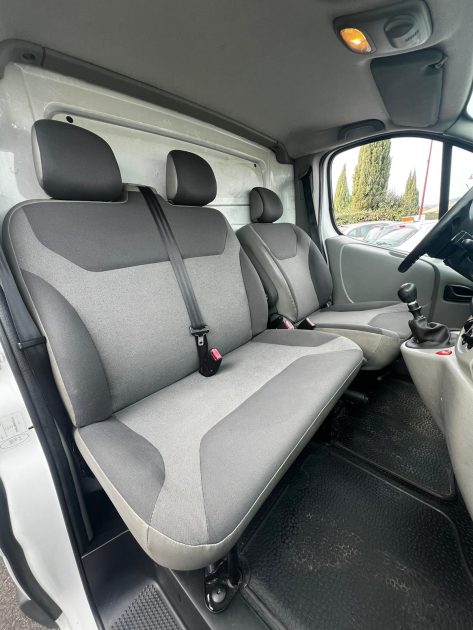 RENAULT TRAFIC 2.0 DCI 115cv Moteur à chaine 