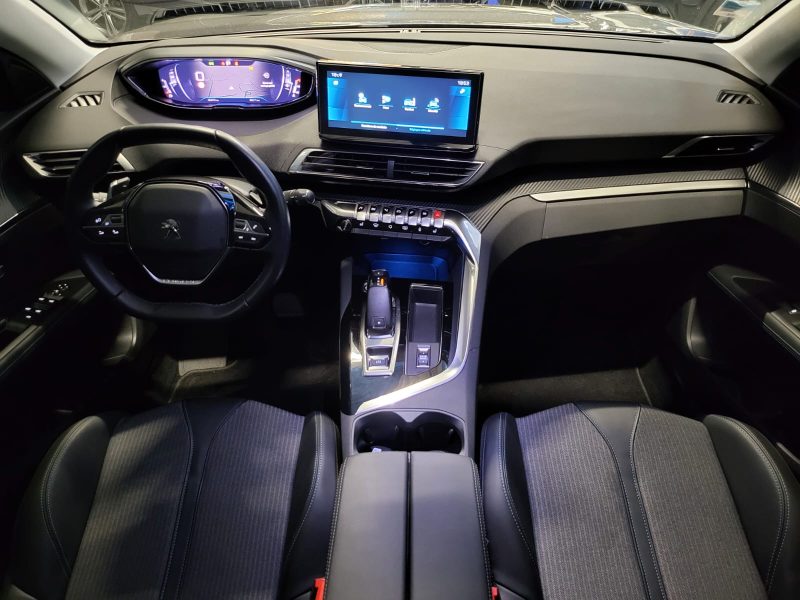 PEUGEOT 3008 1.2 PURETECH 130cv ALLURE PACK VIRTUAL COCKPIT / CARPLAY / SIEGES CHAUFFANTS 
