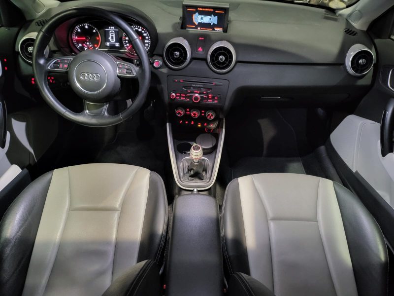 AUDI A1 SPORTBACK 2.0 TDI 143cv S-Line BVM6 / TOIT OUVRANT/SIEGES CHAUFFANT/RADAR-AV-AR