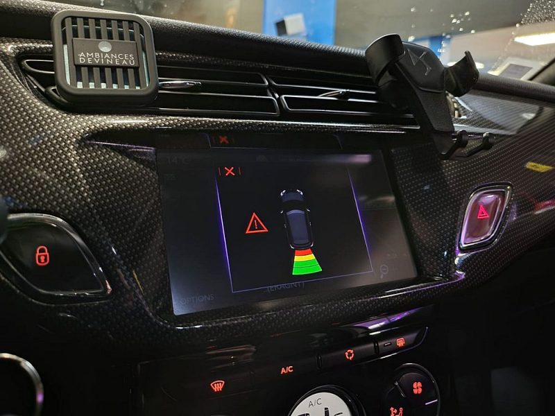 CITROEN DS3 1.6 HDI 120cv SPORT CHIC RADAR DE RECUL /BLUETOOTH / FEUX ET ESSUIE GLACES AUTO / ACTIVE