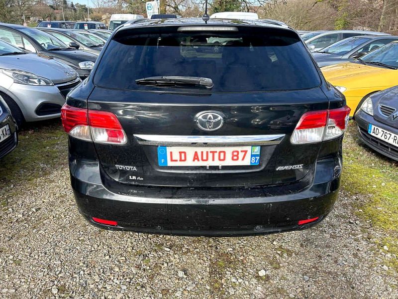 TOYOTA AVENSIS Break 2012