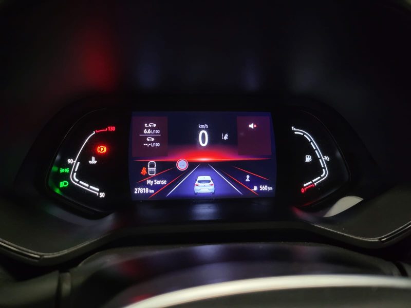 RENAULT CLIO V TCE 90 INTENS /CARPLAY+LUMIERE D\'AMBIENCE+APPLE CAR PLAY+CAMERA/