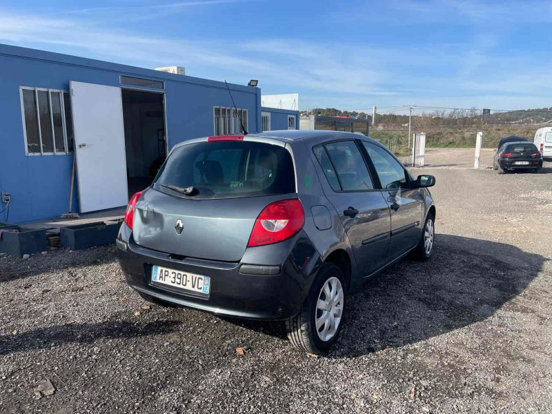 RENAULT CLIO III 2005 GARANTIE 12 MOIS