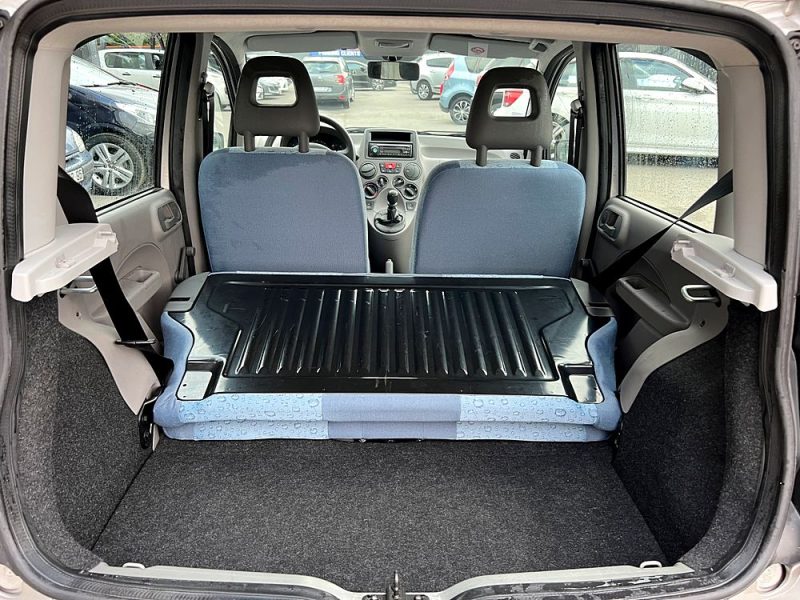 FIAT PANDA II 1.1 54 Cv 5 PORTES / CLIMATISATION KIT BLUETOOTH 32 900 Kms - GARANTIE 1 AN