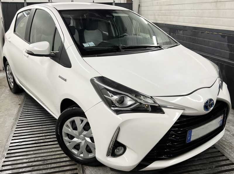TOYOTA YARIS 3 PHASE 2 1.5 HYBRID 100 Cv 1ERE MAIN BOITE AUTO GPS CAMERA CRIT AIR 1 - GARANTIE 1 AN