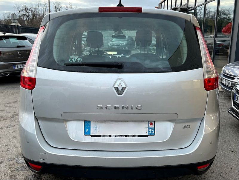 RENAULT GRAND SCENIC III PRIVILEGE 2.0 DCI 150 Cv BOITE AUTOMATIQUE 7 PLACES - GARANTIE 1 AN
