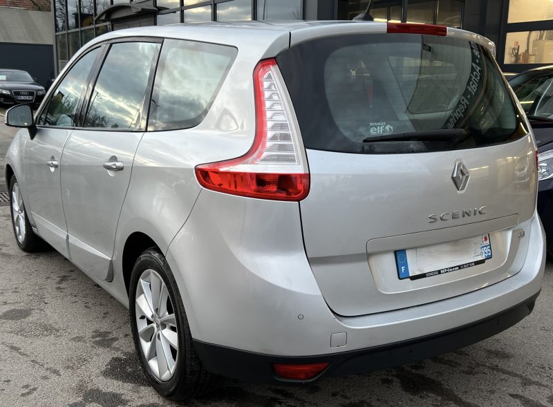 RENAULT GRAND SCENIC III PRIVILEGE 2.0 DCI 150 Cv BOITE AUTOMATIQUE 7 PLACES - GARANTIE 1 AN