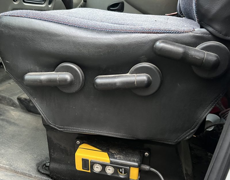 RENAULT MASTER BUS II 2.2 DCI 90 Cv BENNE ELECTRIQUE / 3 PLACES - GARANTIE 3 MOIS