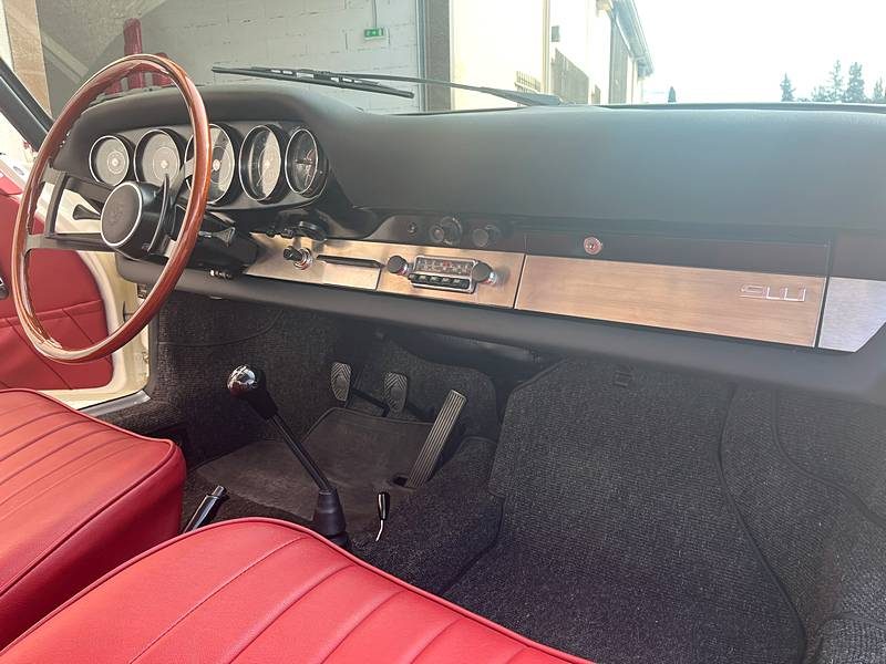 PORSCHE  911 1967