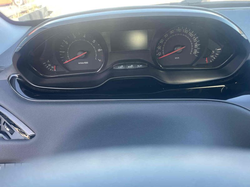 PEUGEOT 208  2014 GARANTIE