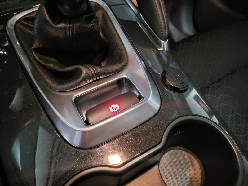 1.2 130 cv ALLURE CAMERA / REGULATEUR / AFFICHAGE TETRE HAUTE