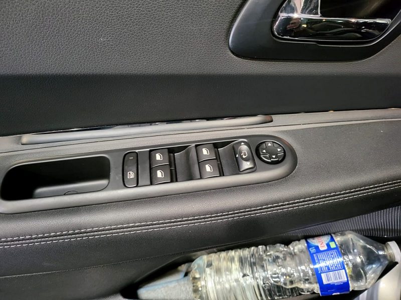 1.2 130 cv ALLURE CAMERA / REGULATEUR / AFFICHAGE TETRE HAUTE