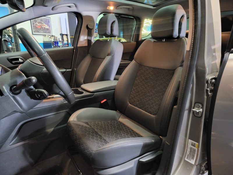 1.2 130 cv ALLURE CAMERA / REGULATEUR / AFFICHAGE TETRE HAUTE