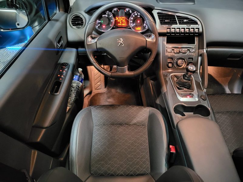 1.2 130 cv ALLURE CAMERA / REGULATEUR / AFFICHAGE TETRE HAUTE