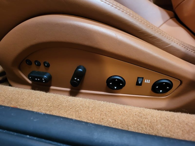 FERRARI CALIFORNIA Cabriolet 4.3 V8 460cv BVA / CARPLAY/ANDROID AUTO/CAMERA/LAUNCH CONTROL