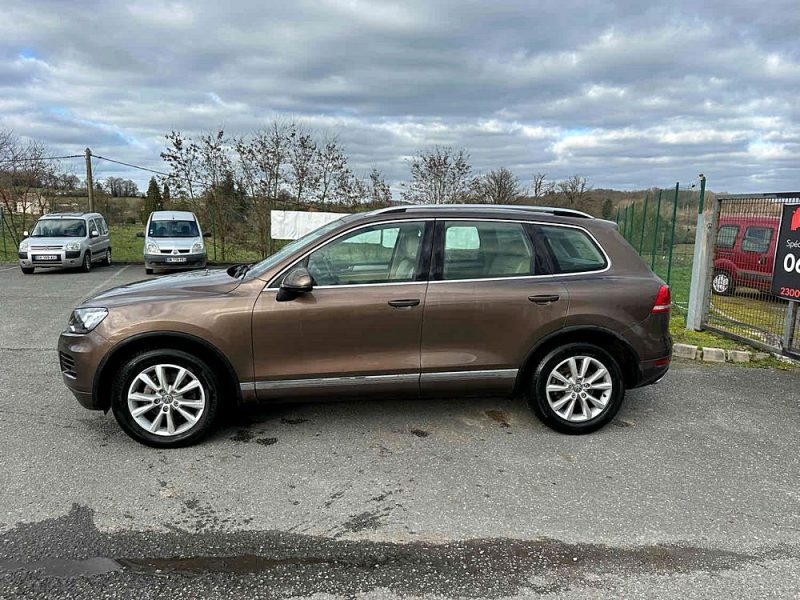 VOLKSWAGEN TOUAREG 2011