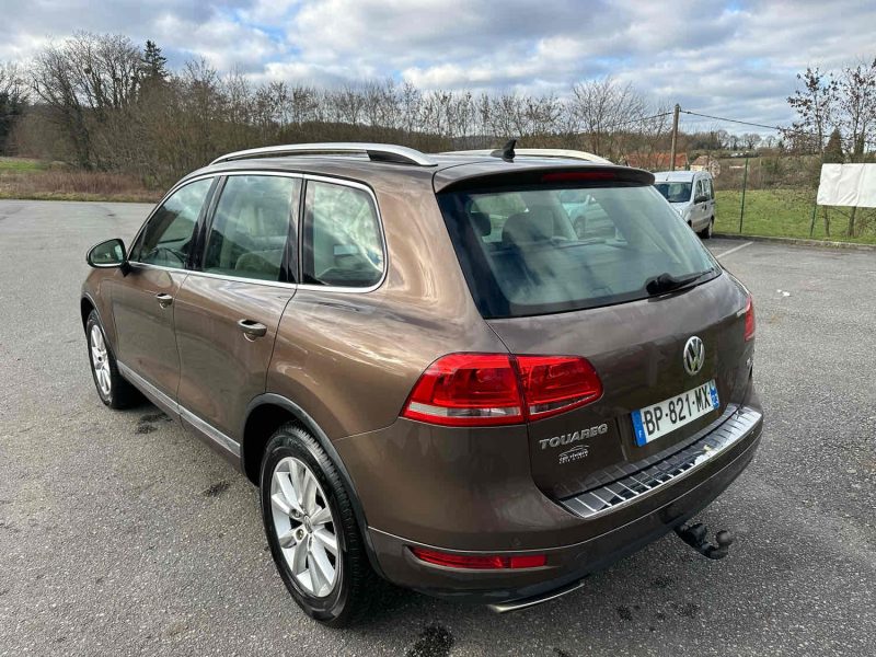 VOLKSWAGEN TOUAREG 2011