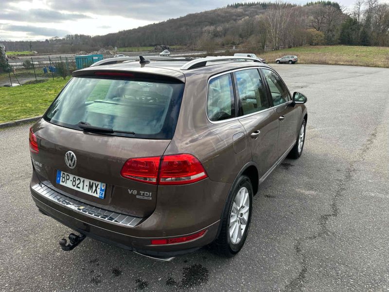 VOLKSWAGEN TOUAREG 2011