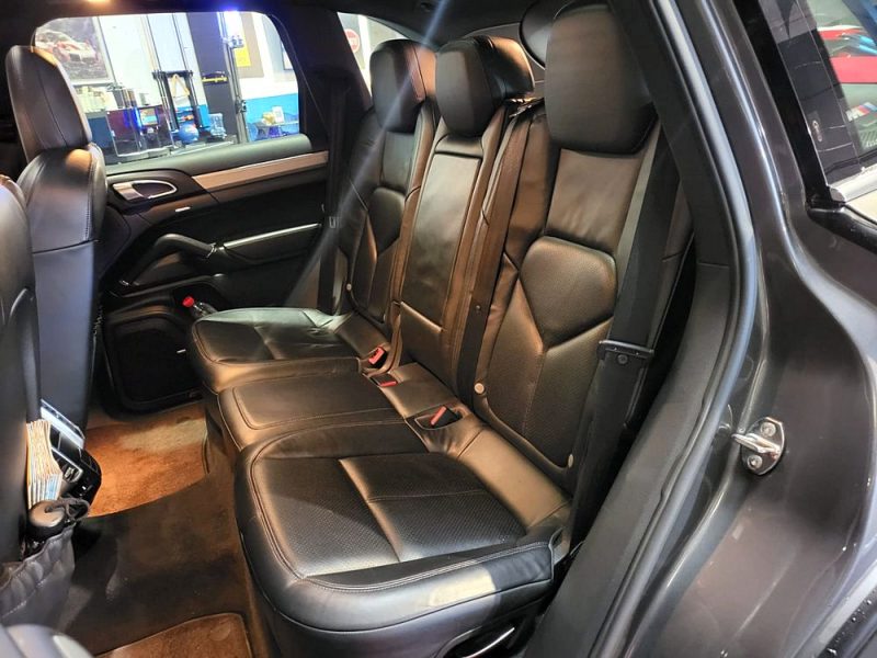 3.0 TDi V6 Tiptronic S 245 cv PLATINIUM / TO / SUSPENSION PILOTEE / SIEGES ELECTRIQUES