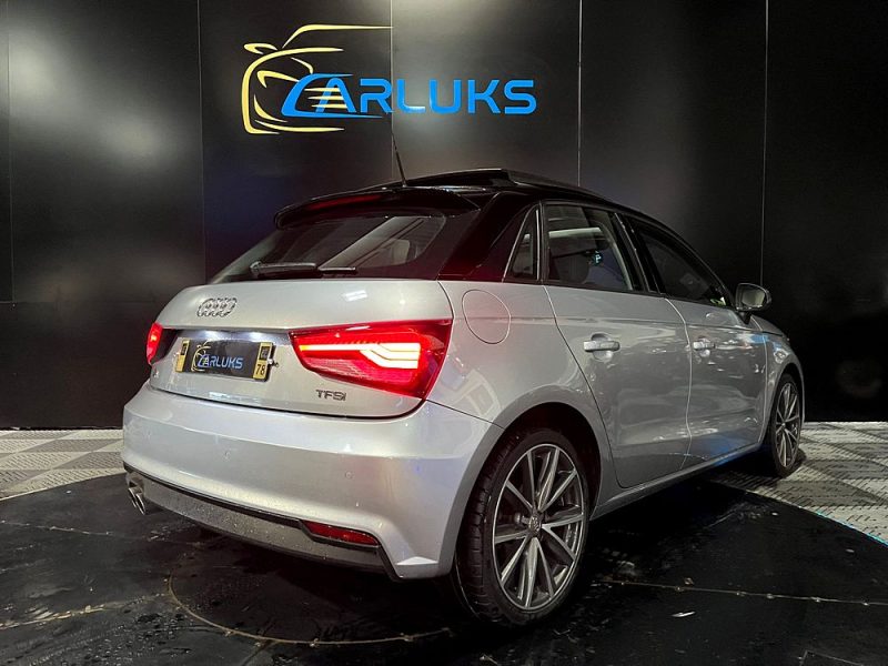 AUDI A1 Sportback 1.4 TFSI 125cv AMBITION LUXE SIEGES CHAUFANT / TOIT OUVRANT / KEYLESS GO