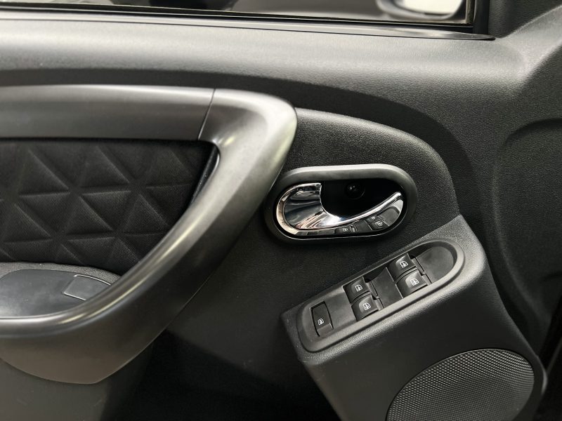 DACIA DUSTER 1.2 TCE 125CH PRESTIGE 4X2