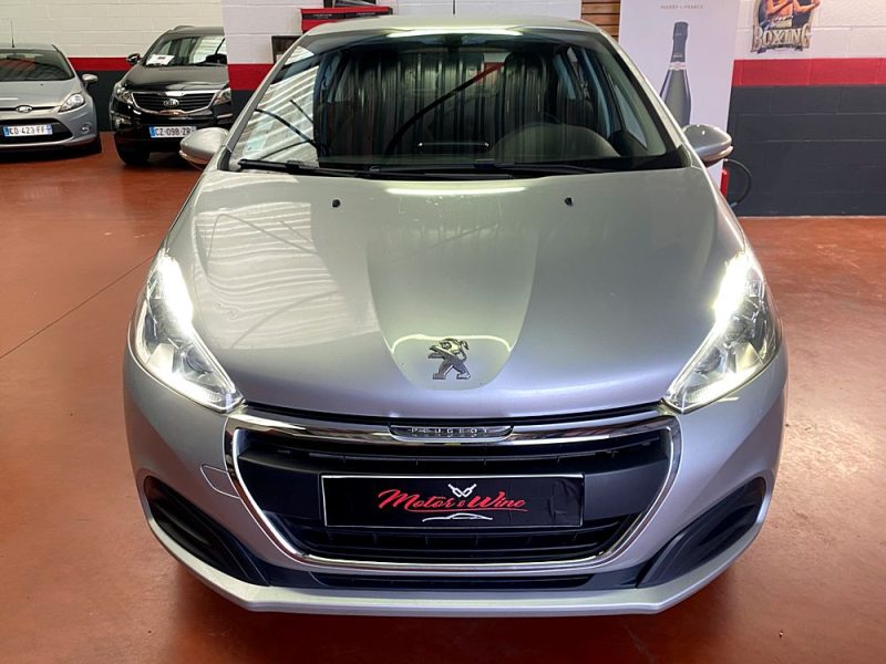 PEUGEOT 208 2016