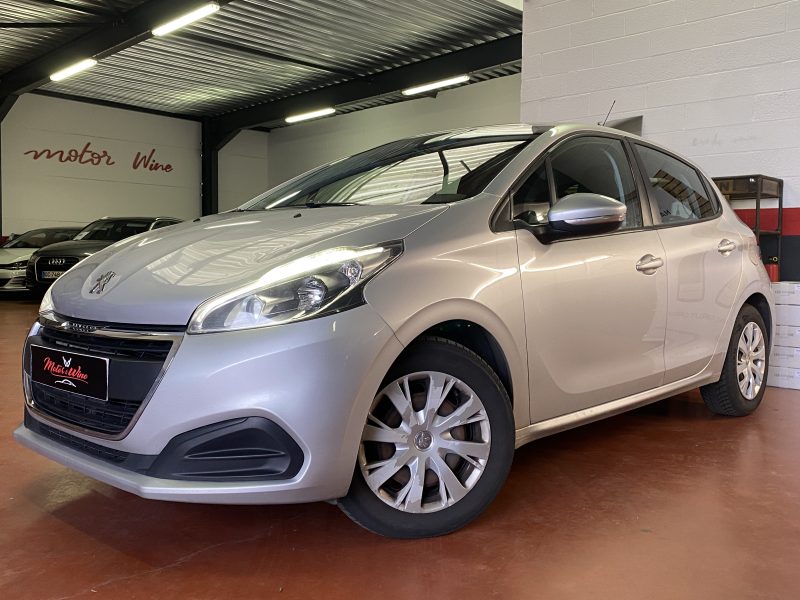 PEUGEOT 208 2016