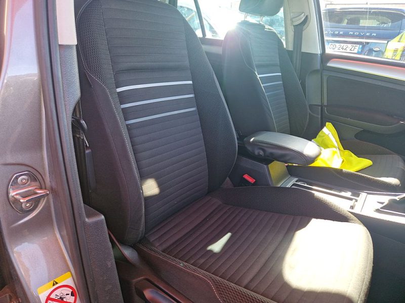 VOLKSWAGEN GOLF VII 1,4 TSI 140CH DSG7 CUP ACT BLUEMOTION