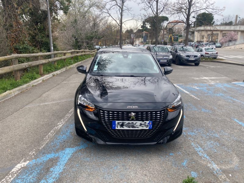 PEUGEOT 208 II 100 cv ALLURE Garantie 12 Mois