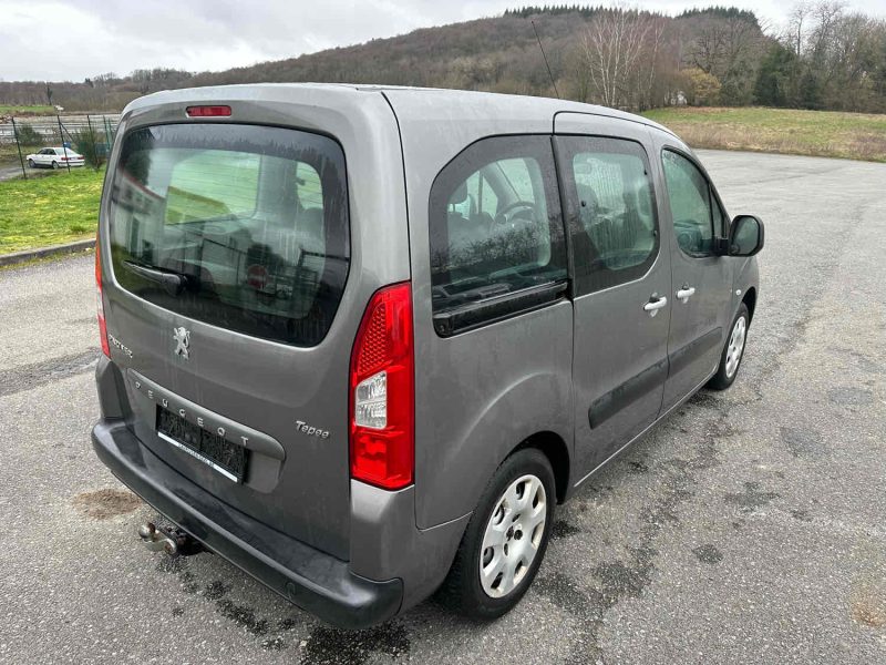 PEUGEOT PARTNER 2010