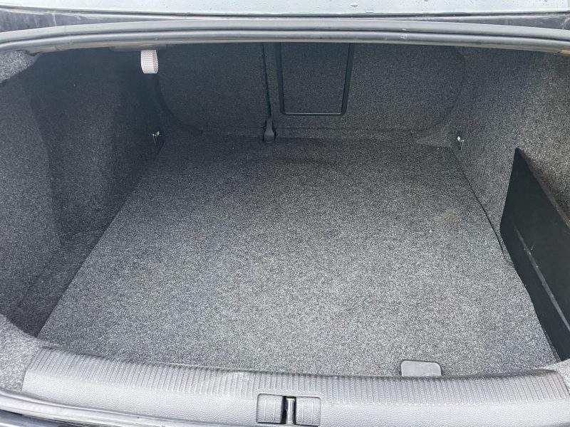 VOLKSWAGEN  JETTA 2006