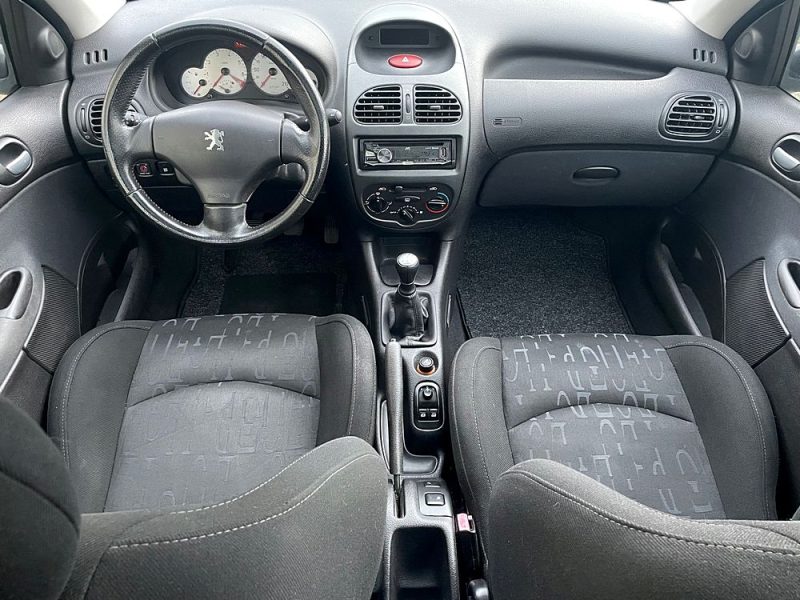 PEUGEOT 206 16S 110 CH 2004