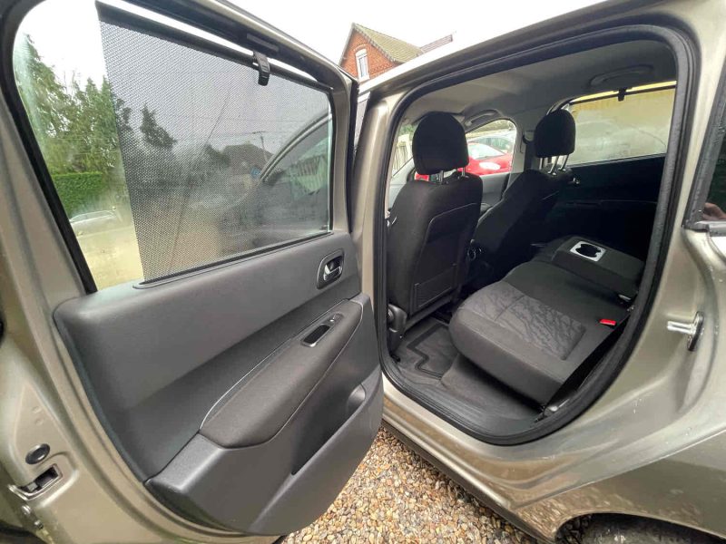 PEUGEOT 3008 Monospace 2010 1.6 HDi 109cv