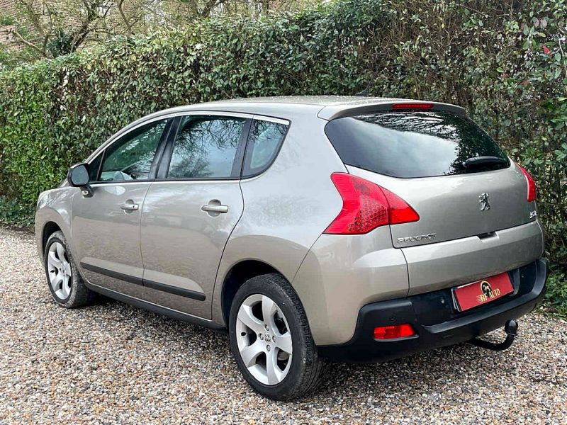 PEUGEOT 3008 Monospace 2010 1.6 HDi 109cv