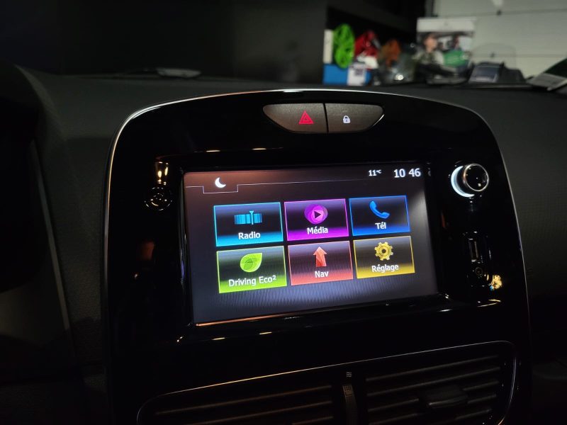 RENAULT CLIO IV 0.9 TCe 75cv Limited BVM5 / RADAR-AR/GPS/BLUETOOTH/REGULATEUR-LIMITEUR