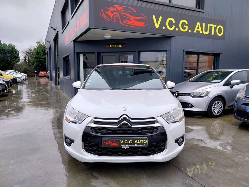 CITROEN DS4 1.6 HDi 112 Chic