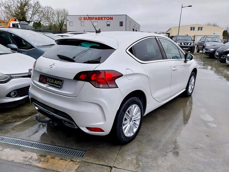 CITROEN DS4 1.6 HDi 112 Chic