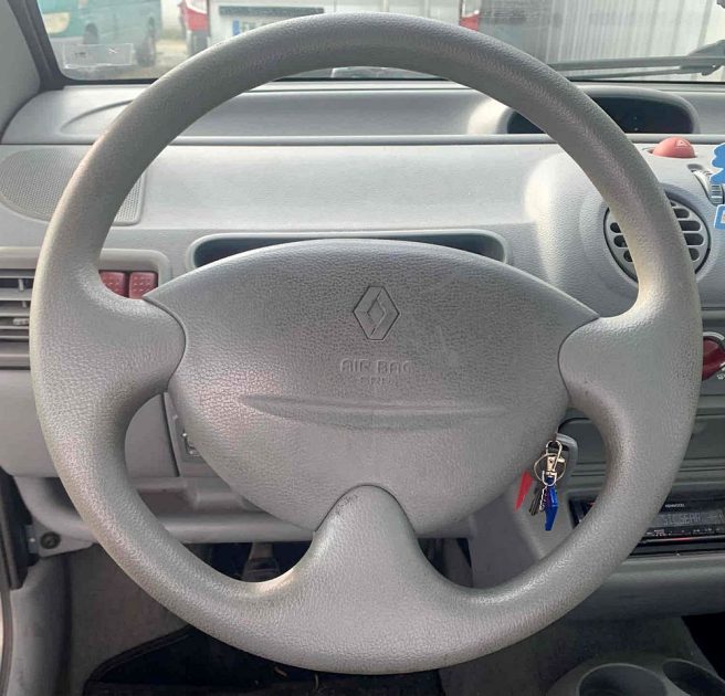 RENAULT TWINGO I 2003