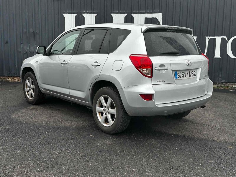 TOYOTA RAV 4 III 