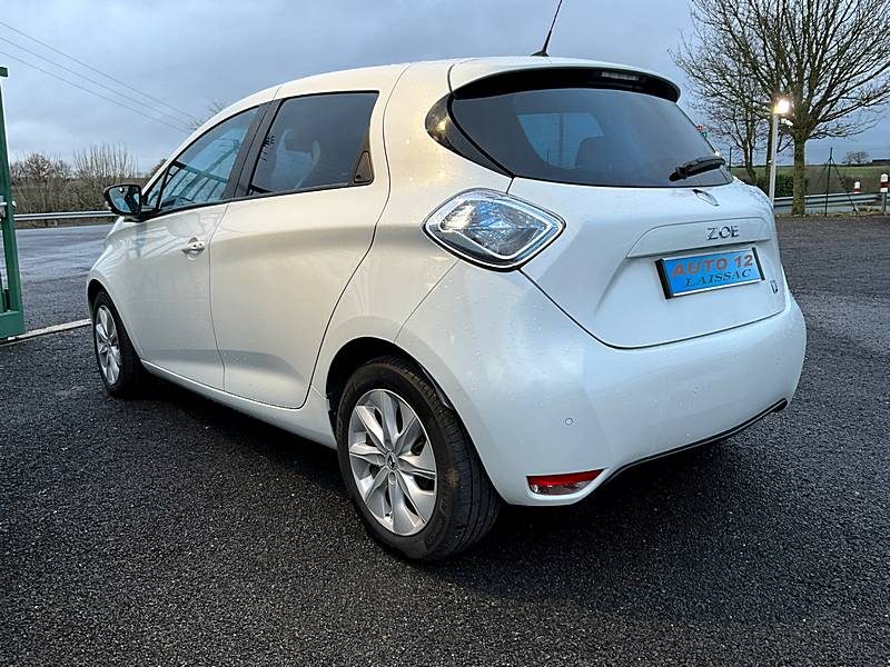 RENAULT ZOE 2015