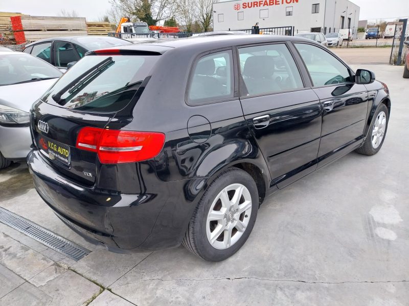 AUDI A3 Sportback 1.6 TDI 105 Ambiente
