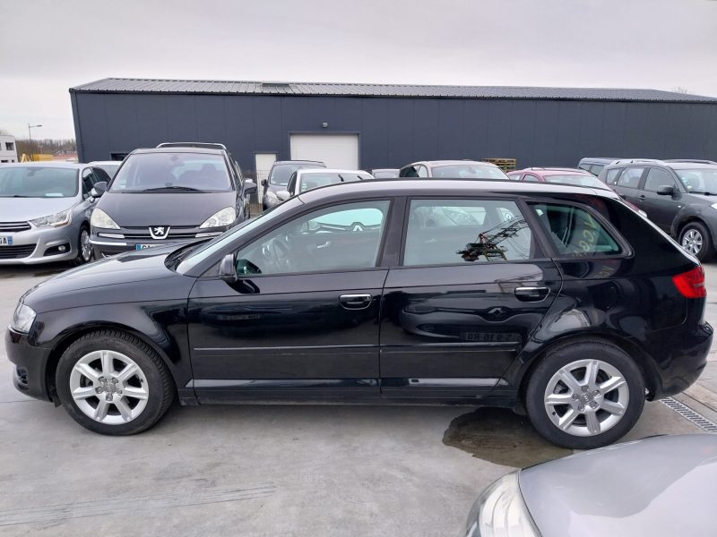 AUDI A3 Sportback 1.6 TDI 105 Ambiente