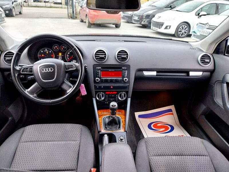 AUDI A3 Sportback 1.6 TDI 105 Ambiente