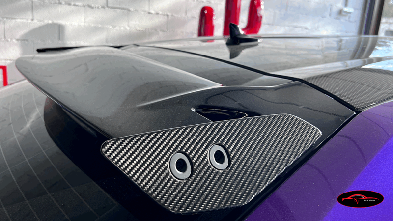 LAMBORGHINI URUS PERFORMANTE 2023