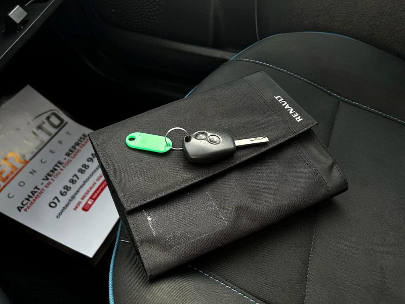 RENAULT TWINGO II 2013