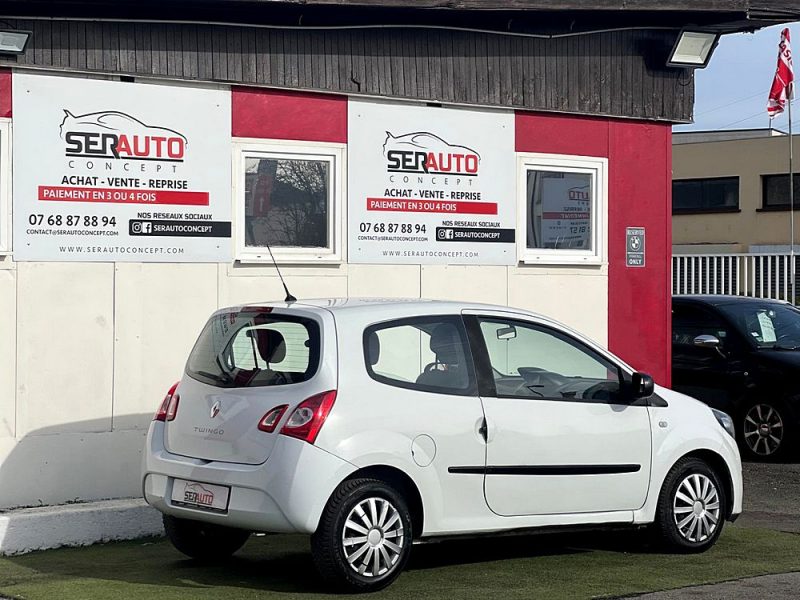 RENAULT TWINGO II 2013