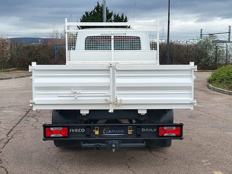 IVECO DAILY Benne 35C15 3.0d 146cv BVM6 / BLUETOOTH/ATTELAGE/REGULATEUR DE VITESSE
