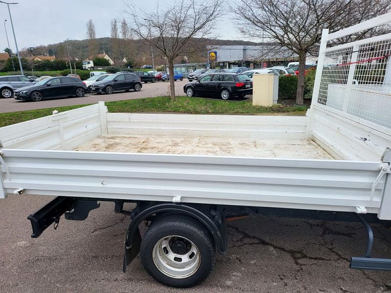 IVECO DAILY Benne 35C15 3.0d 146cv BVM6 / BLUETOOTH/ATTELAGE/REGULATEUR DE VITESSE