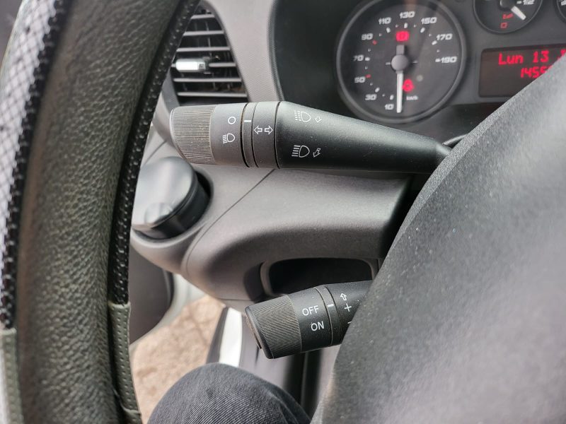 IVECO DAILY Benne 35C15 3.0d 146cv BVM6 / BLUETOOTH/ATTELAGE/REGULATEUR DE VITESSE