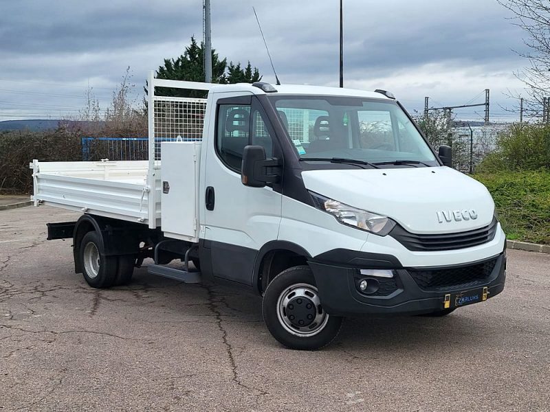 IVECO DAILY Benne 35C15 3.0d 146cv BVM6 / BLUETOOTH/ATTELAGE/REGULATEUR DE VITESSE